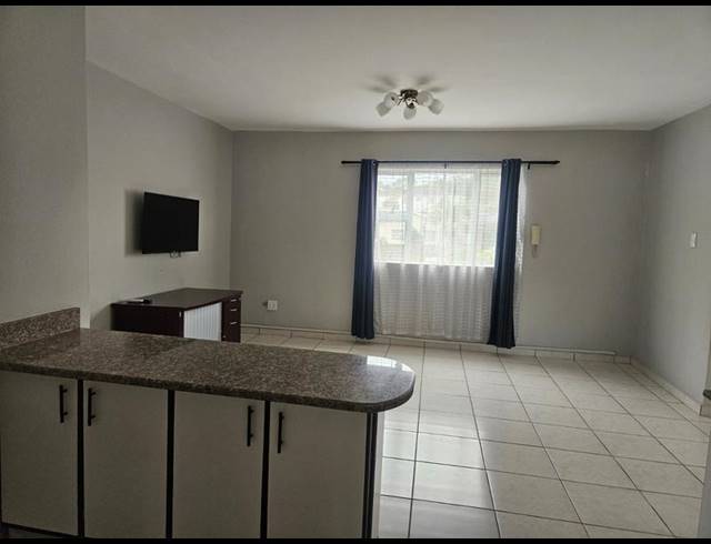 3 BEDROOM PROPERTY TO RENT IN UMHLATUZANA